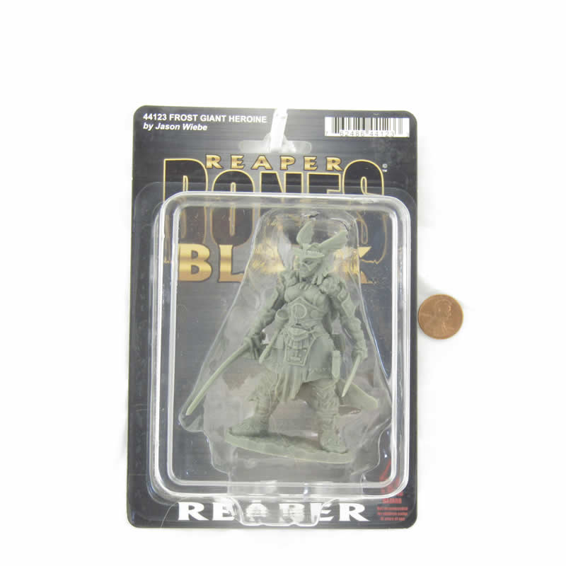 RPR44123 Frost Giant Heroine Miniature 25mm Heroic Scale Figure Bones Black (ONLINE ORDER ONLY)