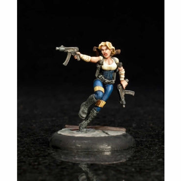 RPR50210 Bonnie Futuristic Heroine Miniature 25mm Heroic Scale (ONLINE ORDER ONLY)