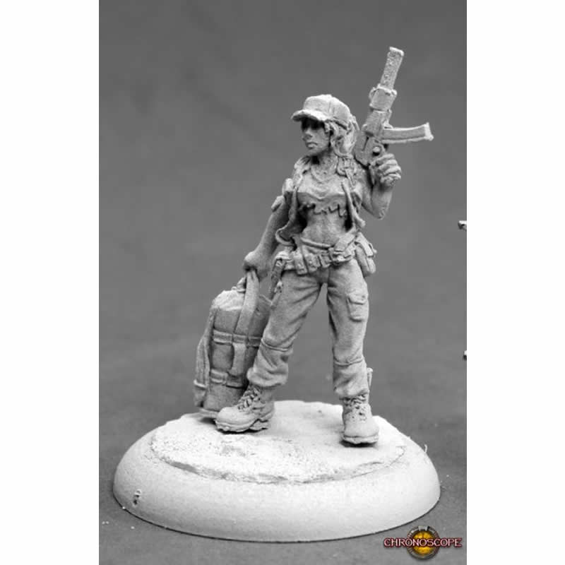 RPR50283 Evie Post-Apocalyptic Heroine Miniature 25mm Heroic Scale (ONLINE ORDER ONLY)