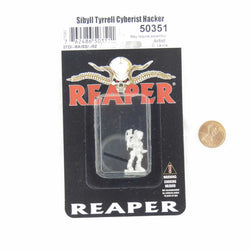RPR50351 Sibyll Tyrrell Cyberist Hacker Miniature 25mm Heroic Scale Chronoscope (ONLINE ORDER ONLY)