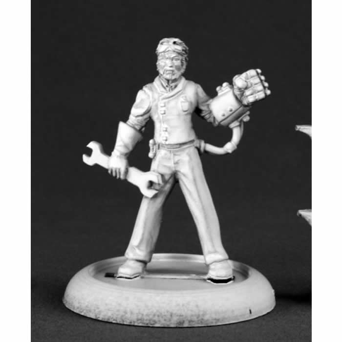 RPR59003 Dr Darius Helstromme Scientist Miniature 25mm Heroic Scale (ONLINE ORDER ONLY)