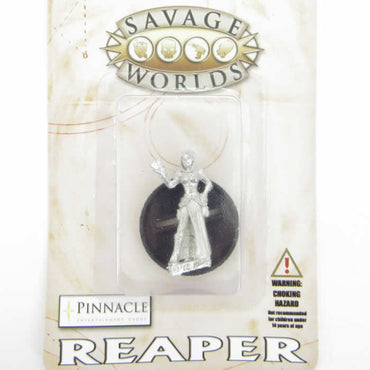 RPR59025 Female Huckster Miniature 25mm Heroic Scale Savage Worlds (ONLINE ORDER ONLY)