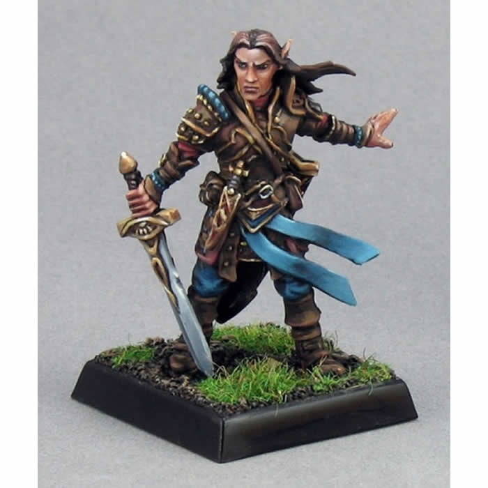 RPR60005 Arael Half Elf Cleric Miniature 25mm Heroic Scale Pathfinder (ONLINE ORDER ONLY)