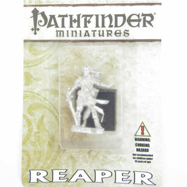 RPR60005 Arael Half Elf Cleric Miniature 25mm Heroic Scale Pathfinder (ONLINE ORDER ONLY)