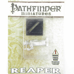 RPR60058 Plague Doctor Miniature 25mm Heroic Scale Pathfinder Series (ONLINE ORDER ONLY)