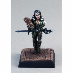 RPR60065 Ailyn Ghontasavos Miniature 25mm Heroic Scale Pathfinder (ONLINE ORDER ONLY)