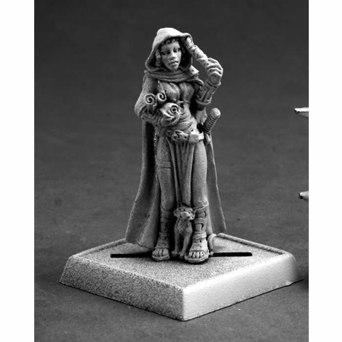 RPR60079 Lyrie Akenja Wizard Miniatures 25mm Heroic Scale Pathfinder (ONLINE ORDER ONLY)