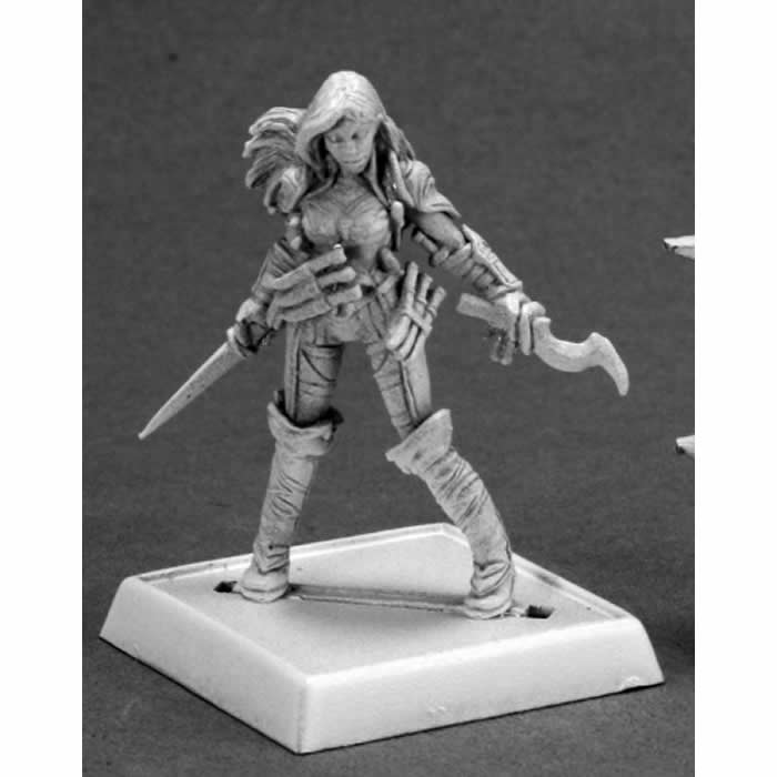 RPR60092 Cleric of Calistria Miniatures 25mm Heroic Scale Pathfinder (ONLINE ORDER ONLY)