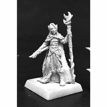 RPR60139 Aravashnial Elf Wizard Miniatures 25mm Heroic Scale Pathfinder (ONLINE ORDER ONLY)