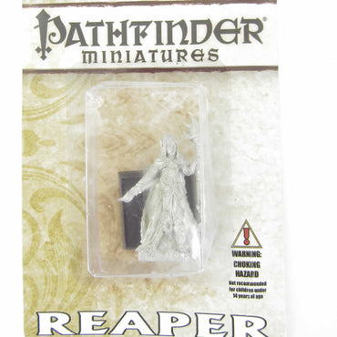 RPR60139 Aravashnial Elf Wizard Miniatures 25mm Heroic Scale Pathfinder (ONLINE ORDER ONLY)