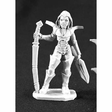 RPR62118 Female Glaive with Katana Miniature 25mm Heroic Scale Numenera Series (ONLINE ORDER ONLY)