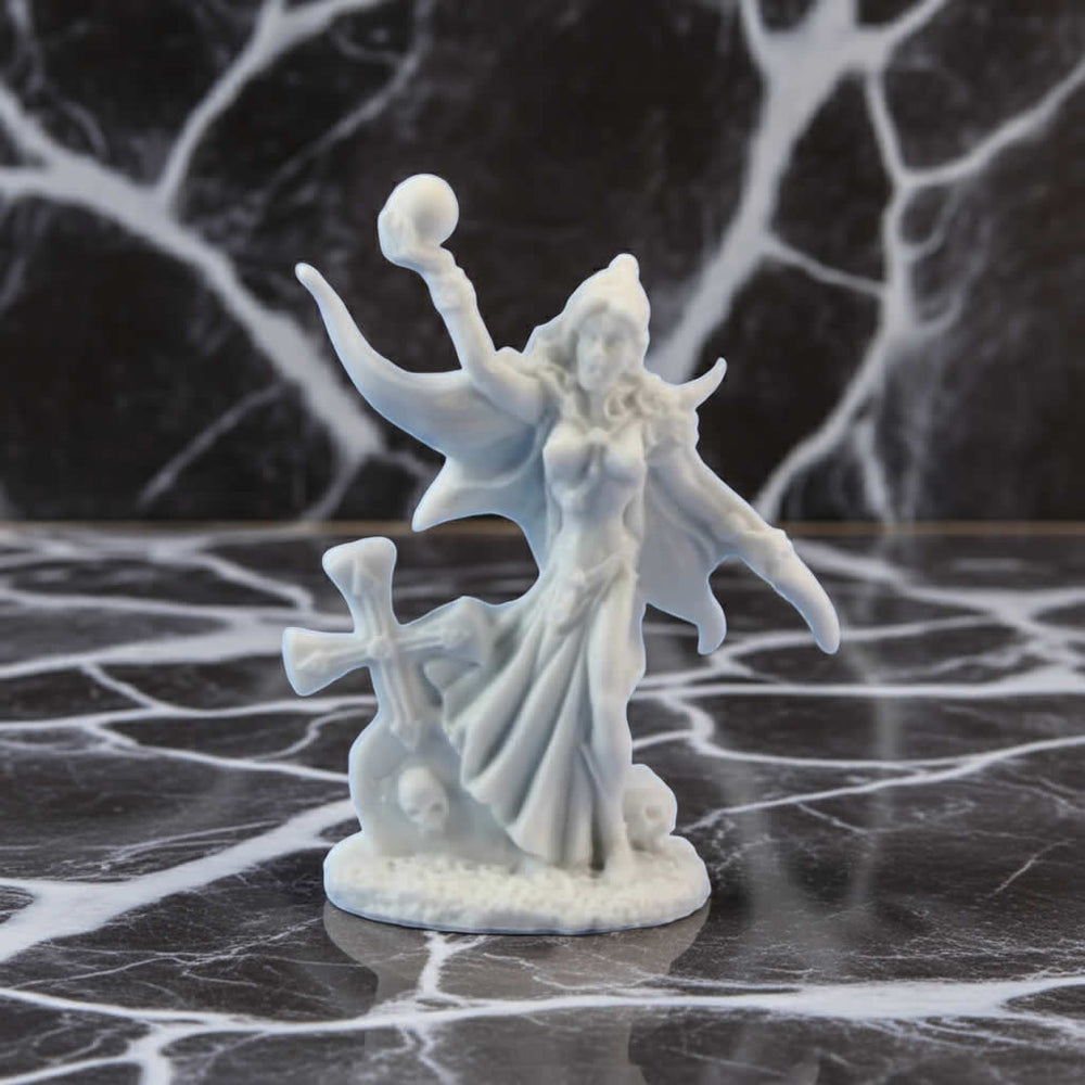 RPR77027 Naomi Female Vampire Miniature 25mm Heroic Scale Figure Dark Heaven Bones (ONLINE ORDER ONLY)