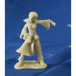 RPR77057 Juliette Female Sorceress Miniature 25mm Heroic Scale (ONLINE ORDER ONLY)