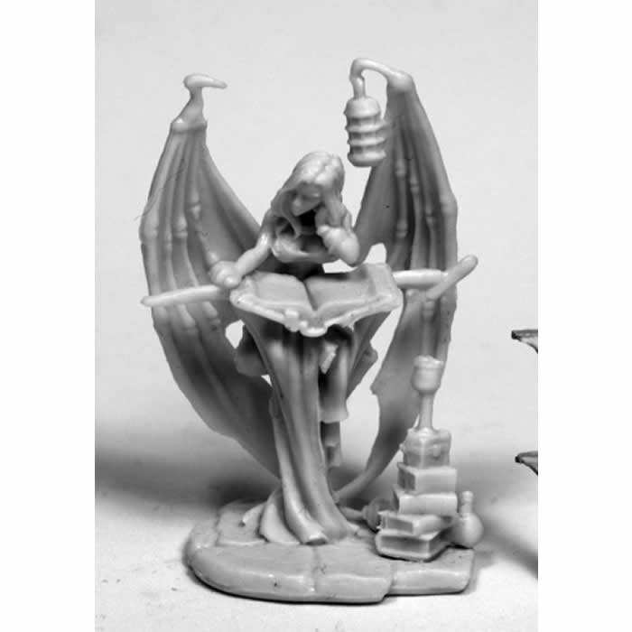RPR77491 2015 Sophie Kickstarter Bones Miniature 25mm Heroic Scale (ONLINE ORDER ONLY)
