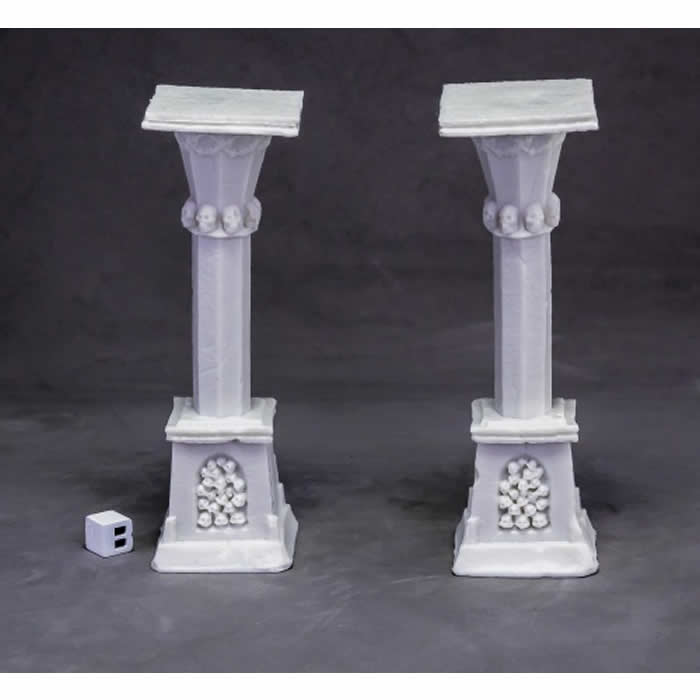 RPR77638 Two Graveyard Column Miniature 25mm Heroic Scale (ONLINE ORDER ONLY)
