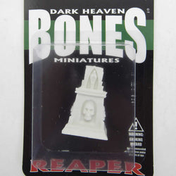 RPR77639 Graveyard Altar Miniature 25mm Heroic Scale (ONLINE ORDER ONLY)