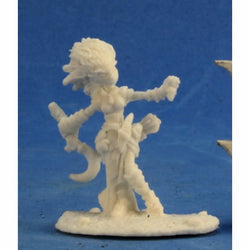 RPR89027 Lini Iconic Gnome Druid Miniature 25mm Heroic Scale Pathfinder (ONLINE ORDER ONLY)