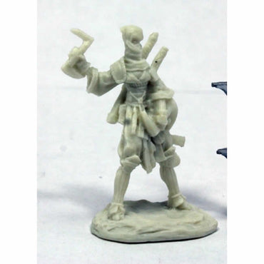 RPR89036 Reiko Iconic Ninja Miniature 25mm Heroic Scale Pathfinder (ONLINE ORDER ONLY)