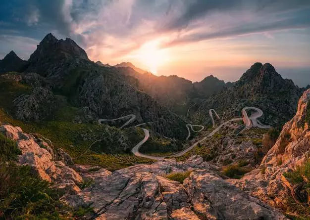 Ravensburger: Puzzle - Puzzle Highlights - Beautiful Mountains - Serra de Tramuntana, Mallorca