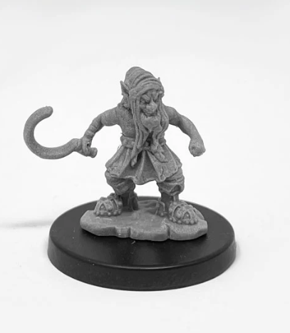 Red Cap (Sickle) (ONLINE ORDER ONLY)