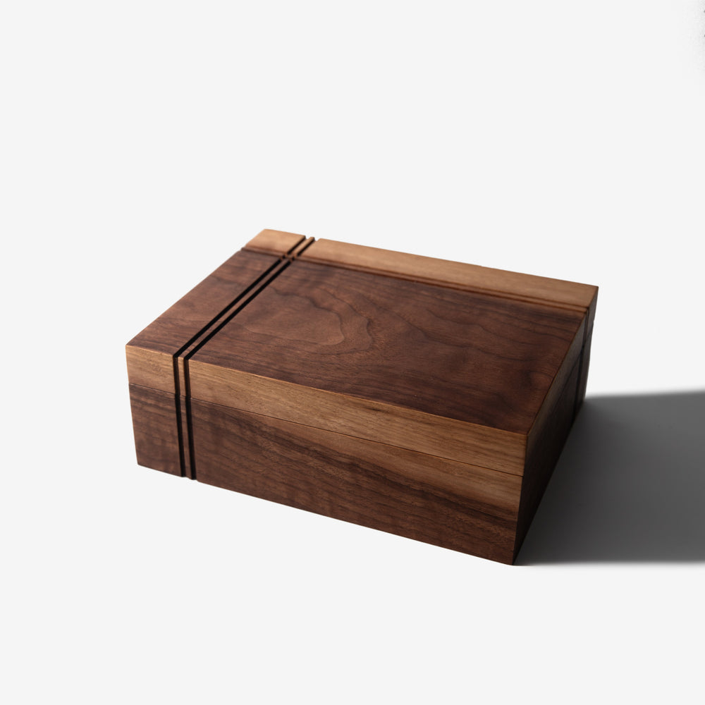Keepsake Box - Black Walnut and Maple (ONLINE ORDER ONLY)