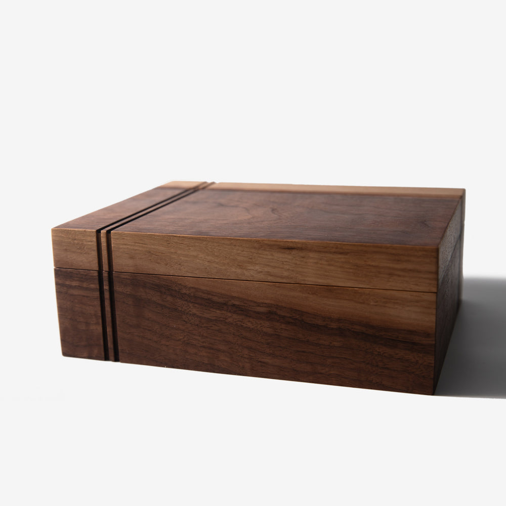 Keepsake Box - Black Walnut and Maple (ONLINE ORDER ONLY)