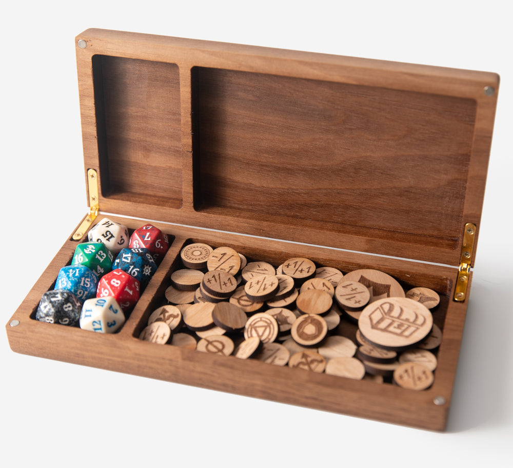 Magic the Gathering - 66pc Set of Counters / Tokens with Hardwood Case (ONLINE ORDER ONLY)