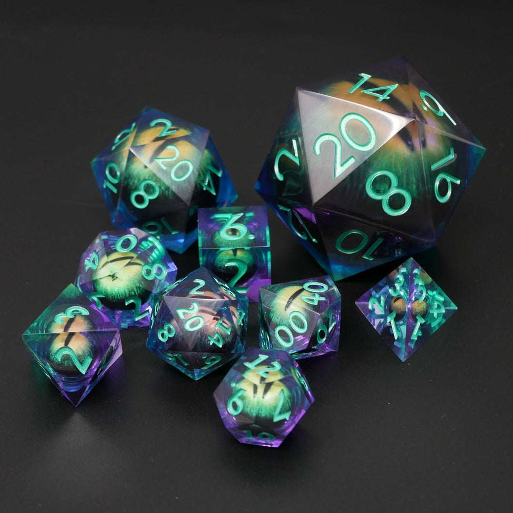 Remorhaz's Eye | Giant D20 Moving Eye DnD Dice | Acrylic RPG Gaming Dice (ONLINE ORDER ONLY)