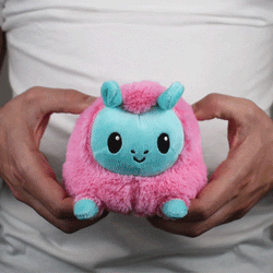 TeeTurtle Reversible Llama: Aqua/Pink (Mini) (ONLINE ORDER ONLY)