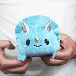TeeTurtle Reversible Triceratops: Purple/Blue (Mini) (ONLINE ORDER ONLY)