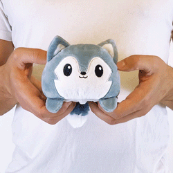 TeeTurtle Reversible Wolf: Gray (Mini) (ONLINE ORDER ONLY)