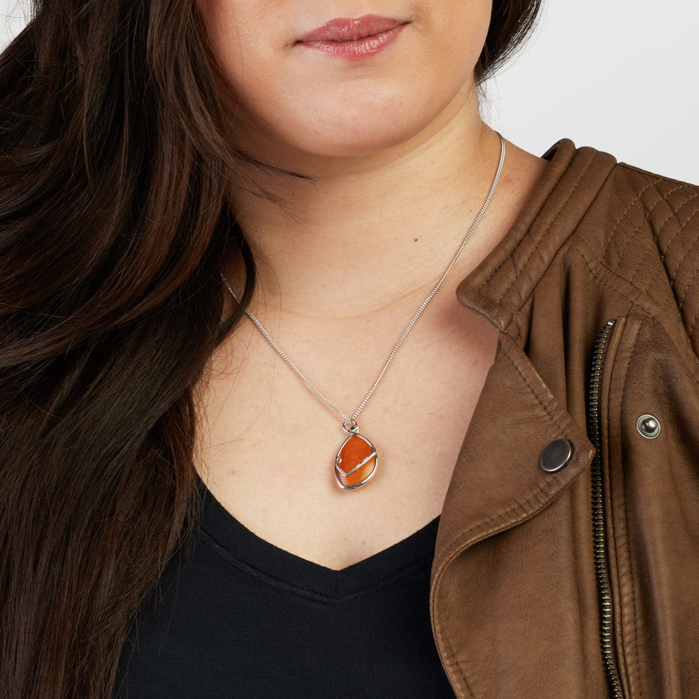 Magic: The Gathering X RockLove Mox Amber Necklace (ONLINE ORDER ONLY)