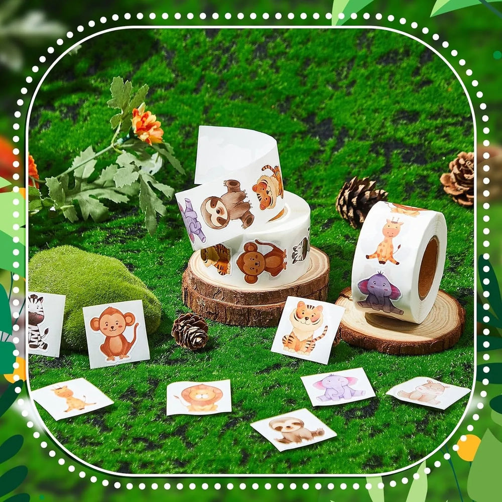 500Pcs /1 Rolls 2.5cm/1inch Fox Rabbit Lion Tiger Sticker Decoration Gift Box Sticker Label Stationery Sticker (ONLINE ORDER ONLY)