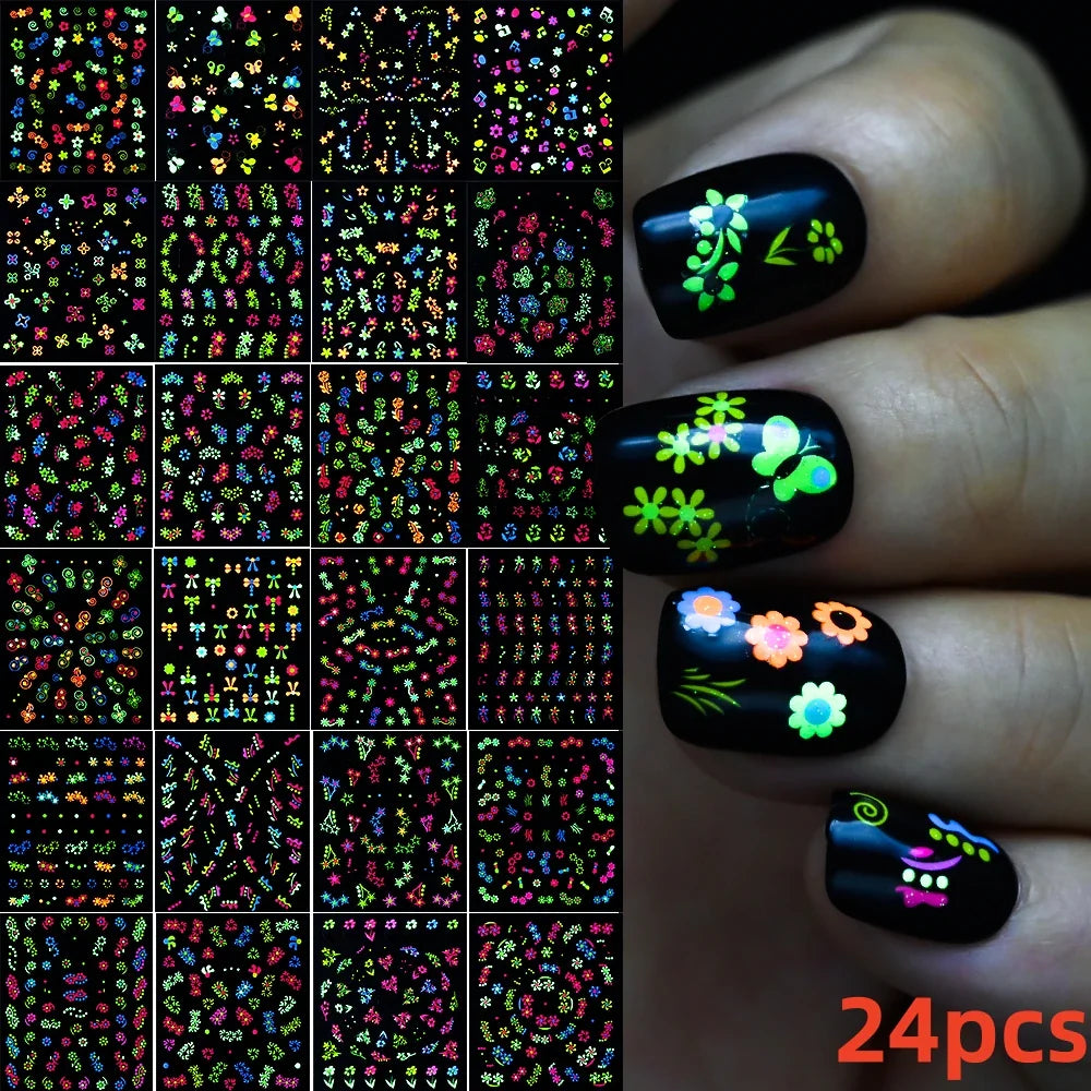 30 Sheets Cute Penguin Winter Nail Stickers Set 3D Snowflake Christmas Decals Tree Elk Bell Self Adhesive Slider Manicure Tips * (ONLINE ORDER ONLY)