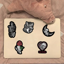 10/30/50PCS Horror Gothic Black Stickers Art Graffiti Decals Laptop Phone Suitcase Notebook Skateboard Car Cool Sticker DIY Toys (ONLINE ORDER ONLY)