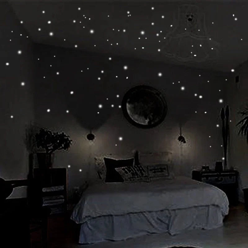 407pcs Luminous Wall Stickers Wall Decor Glow In The Dark Star Vinyl Sticker for Kid Room Creative Fluorescent Party Decoration (ONLINE ORDER ONLY)