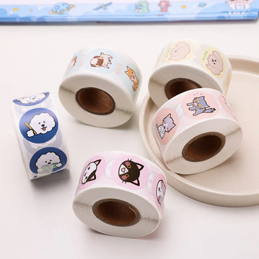 500pcs/Roll Cartoon Animal Stickers Anime Round Seal Diy Laptop Decals Stickers Cute Book Children Reward Kids Toy Gift (ONLINE ORDER ONLY)