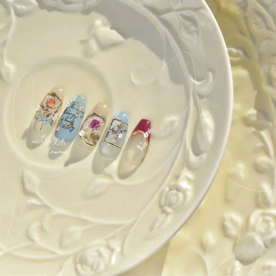 Chic Retro Rose Photo Frame Dried Flower Petal Self Adhesive Nail Art Stickers 5D Hot Stamping Relief Rhinestone Manicure Decals (Online Order Only)