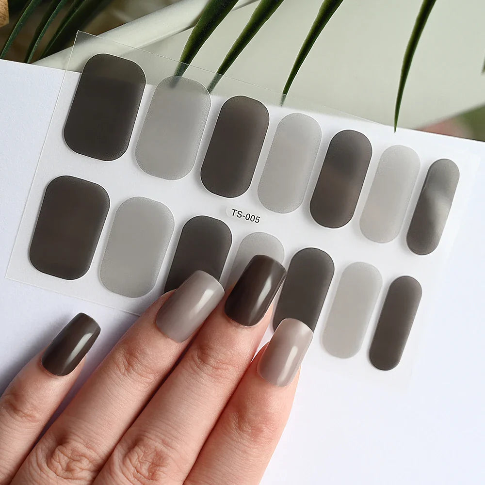 14Tips Solid Color Stickers Nail Art Supplies European & American Simple Decals Oil Film Decals Press on Nails Stickers Designer (ONLINE ORDER ONLY)