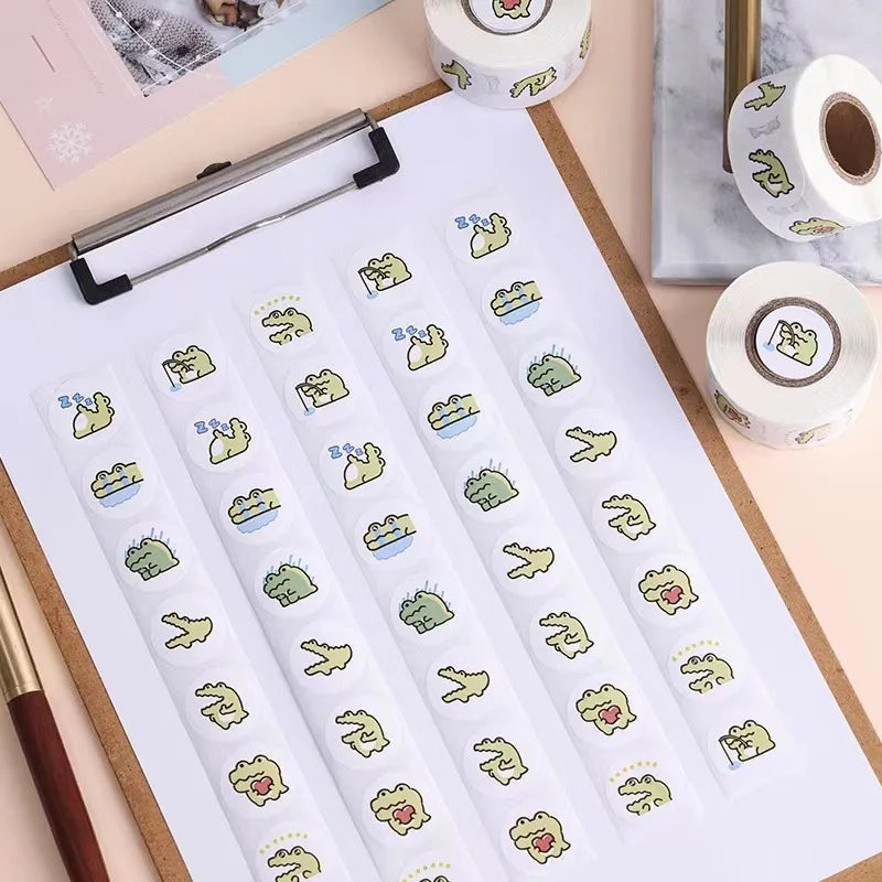 100-500 Pcs 2.5cm Cute Animal Crocodile Stickers Roll for Envelope Praise Reward Student Kid Work Label Stationery Seal Label (ONLINE ORDER ONLY)