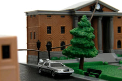 Back to the Future die-cast Courthouse diorama with DeLorean & Toyota vehicles (ONLINE ORDER ONLY)