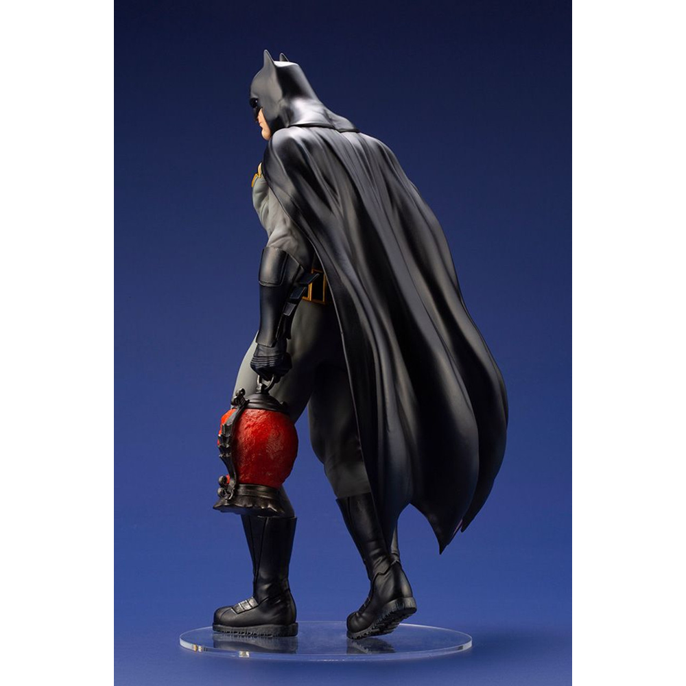 KOTOBUKIYA ARTFX J: Batman: Last Knight on Earth - Batman 1/6 Scale Figure (ONLINE ORDER ONLY)