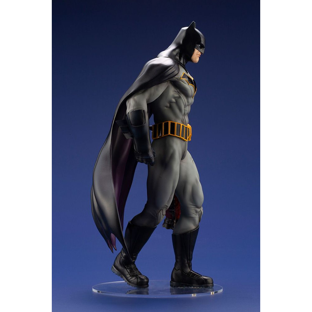 KOTOBUKIYA ARTFX J: Batman: Last Knight on Earth - Batman 1/6 Scale Figure (ONLINE ORDER ONLY)
