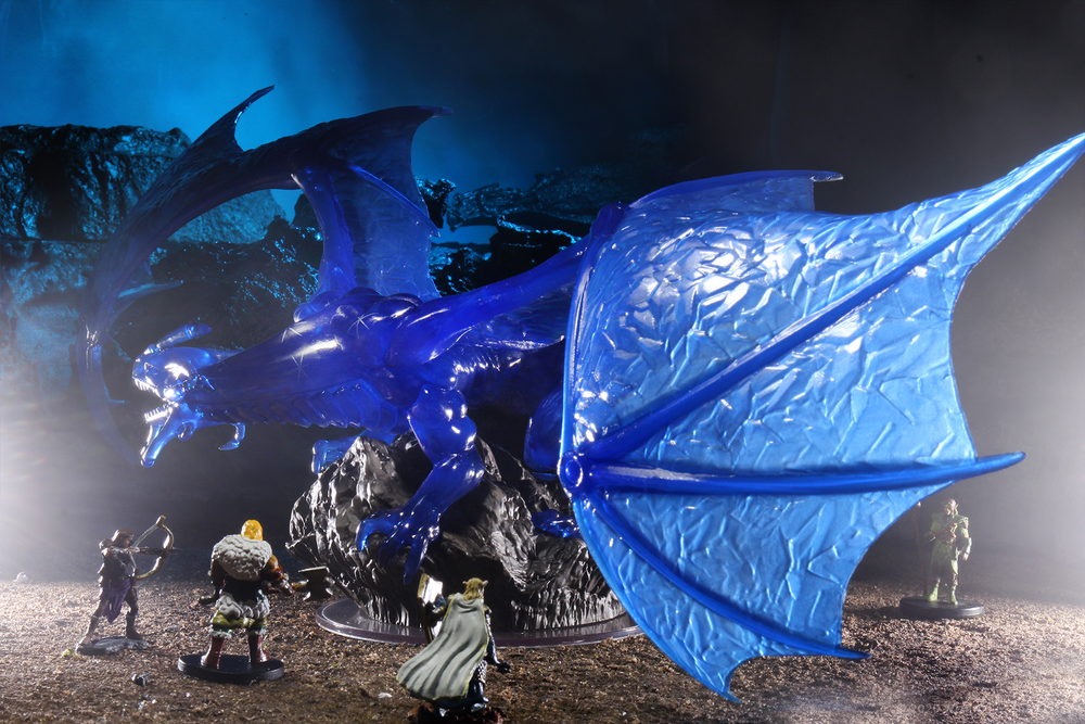 D&D: Icons of the Realms - Sapphire Dragon Premium Figure (ONLINE ORDER ONLY)