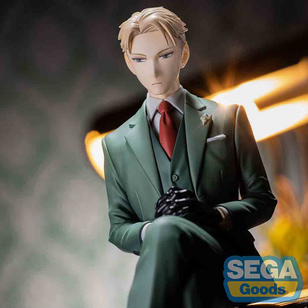 Spy x Family Loid Forger Premium Perching Statue (ONLINE ORDER ONLY)