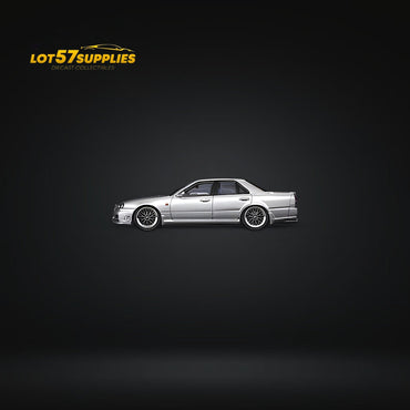 Mortal ER34 SKYLINE 25GT-t AIT Exhibition Model Ordinary Silver 1:64 (ONLINE ORDER ONLY)