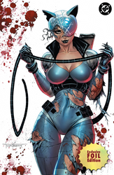 [FOIL] ABSOLUTE BATMAN #13 TYLER KIRKHAM EXCLUSIVE BATLLE DAMAGED NYCC EXCLUSIVE CATWOMAN VIRGIN VAR (10/08/2025) (ONLINE ORDER ONLY)
