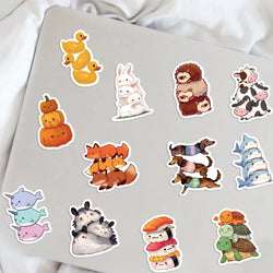 60pcs Cartoon Fun Animal Sticker Toy Skateboard Guitar Computer Refrigerator Desk Personality Graffiti Creative Decoration (ONLINE ORDER ONLY)
