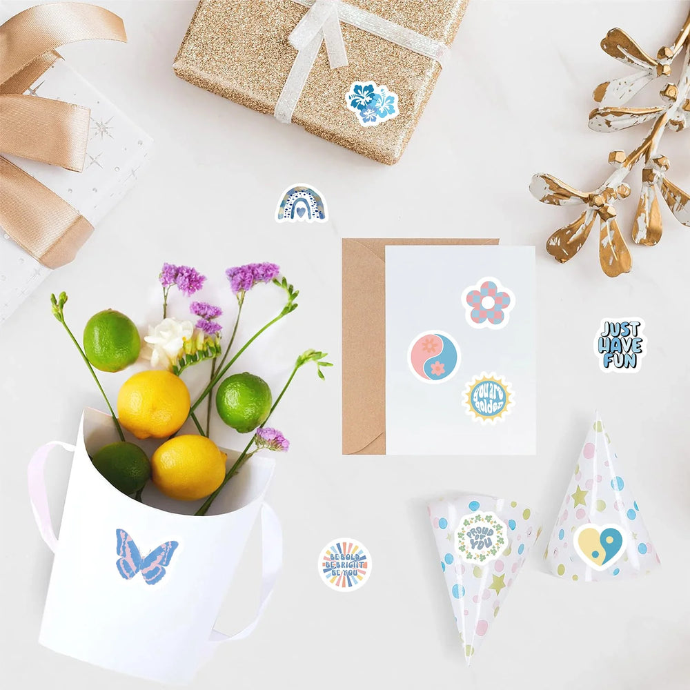 500PCS Blue Love Flowers Stickers for New Cartoon Animals Roll Sticker Packaging Flower Rolling Label Reward Decals (ONLINE ORDER ONLY)