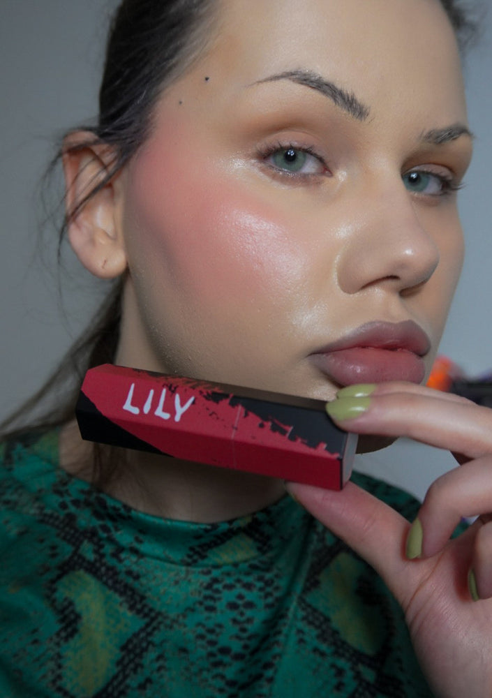 Hue-ligan Blush - 03 Lily (ONLINE ORDER ONLY)